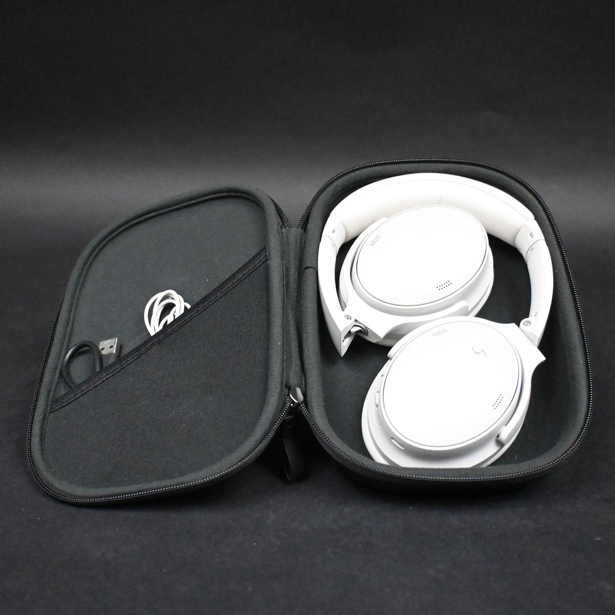 Bose QuietComfort Bluetooth Headphones, Wireless Over Ear w/ ANC - White Smoke