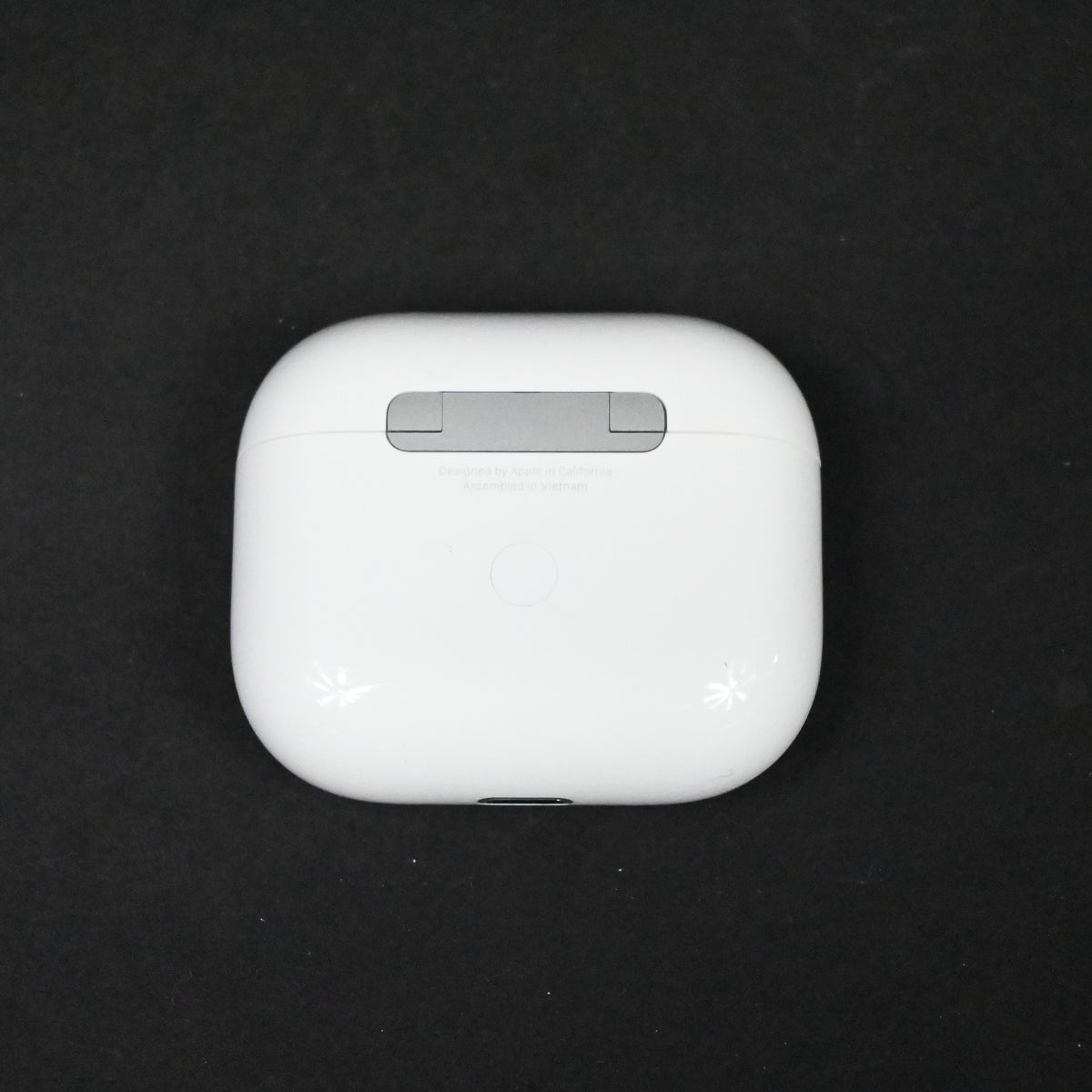 Apple AirPods 3rd Gen Wireless Bluetooth EarBuds Lightning Charger - Grade A