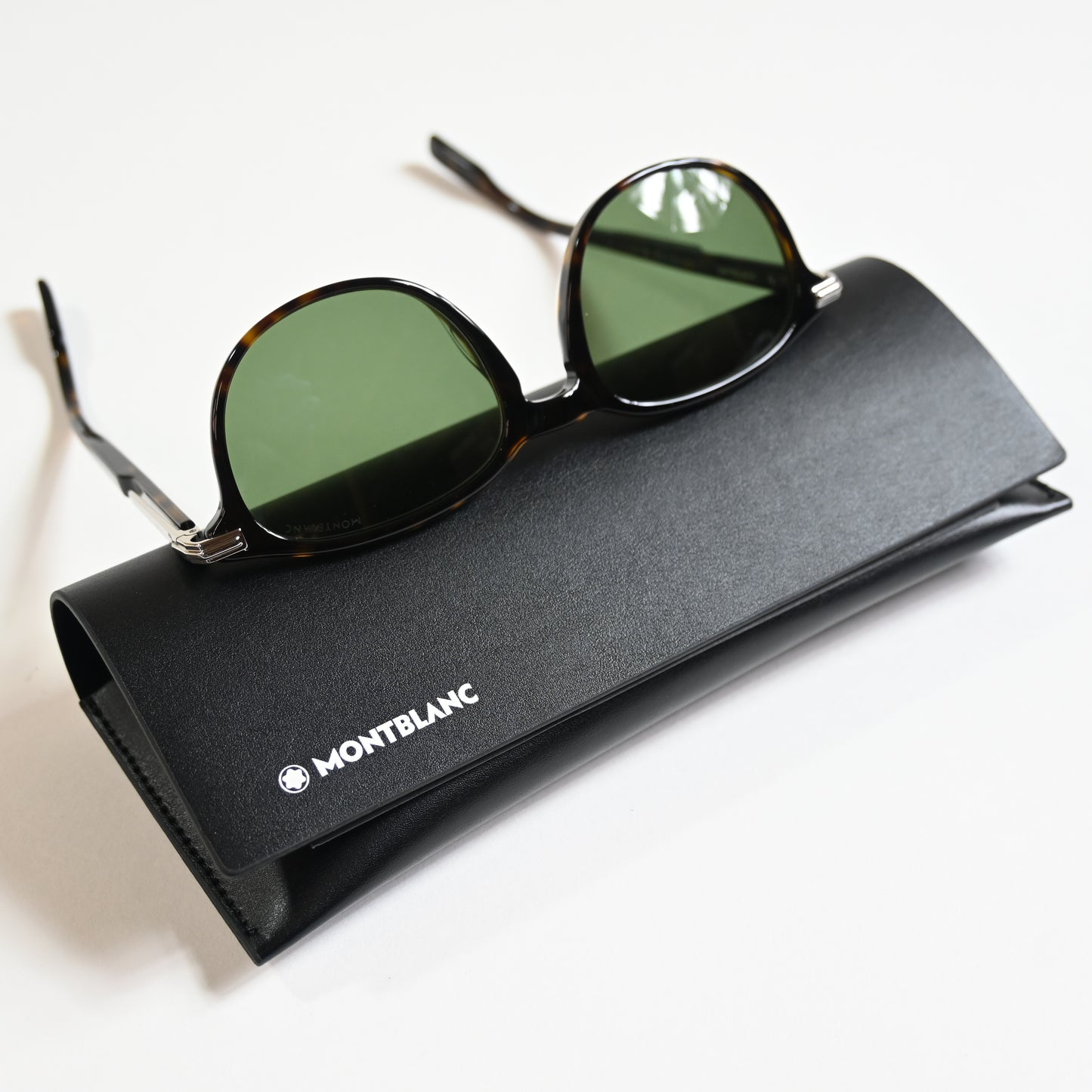 Montblanc MB0276S 002 Mens Authentic Sunglasses Havana/Green, 52mm - New