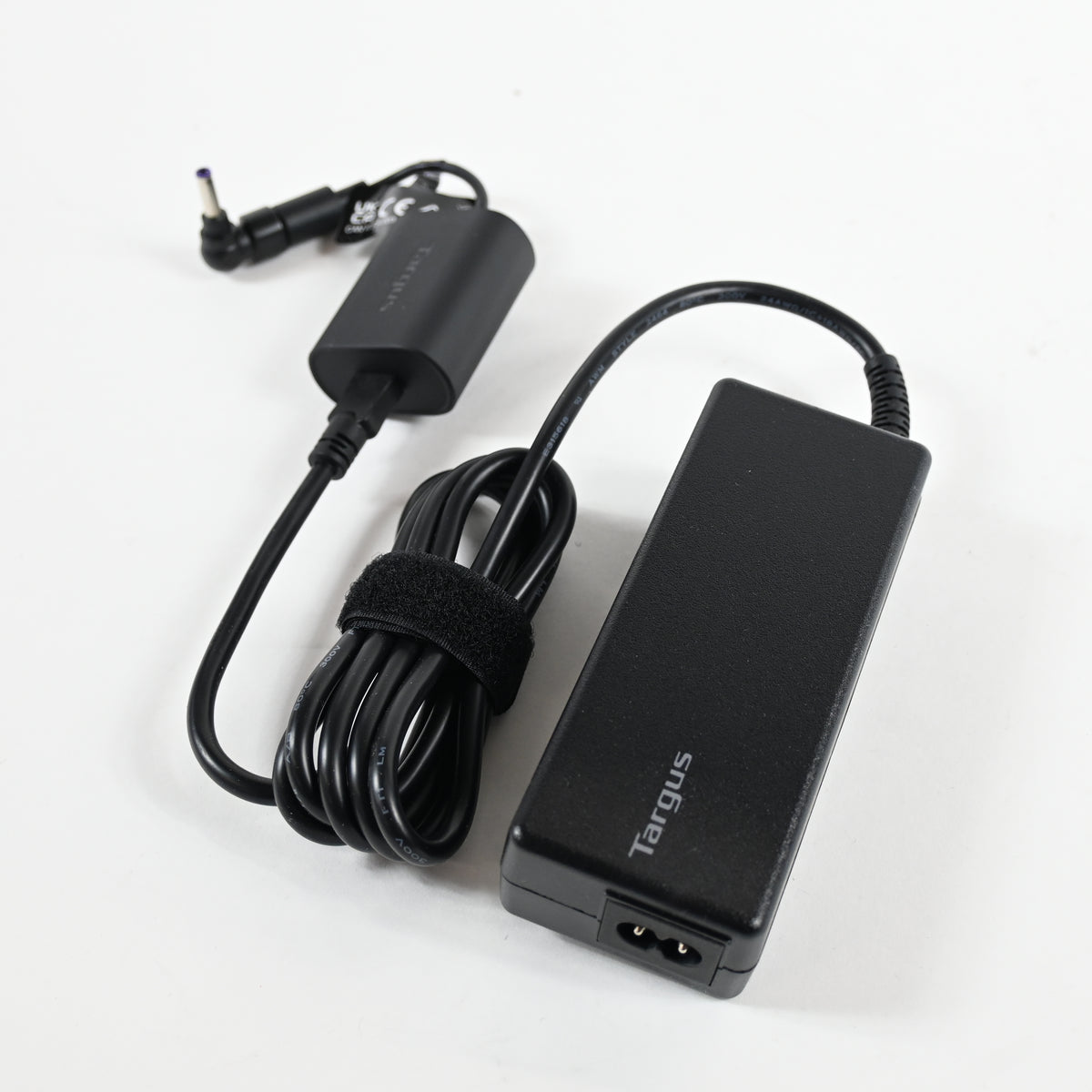 Targus Universal Computer Charger - Apple, Windows, All