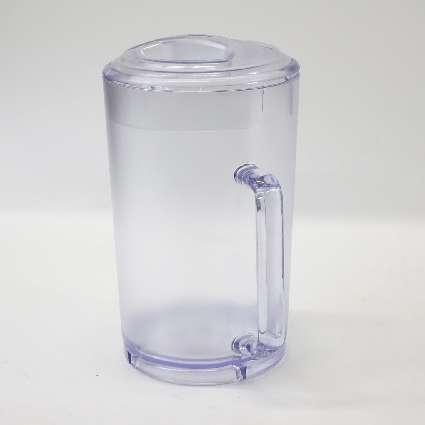 G.E.T. Textured Clear Polycarbonate 64 Oz Water Pitcher w/Lid