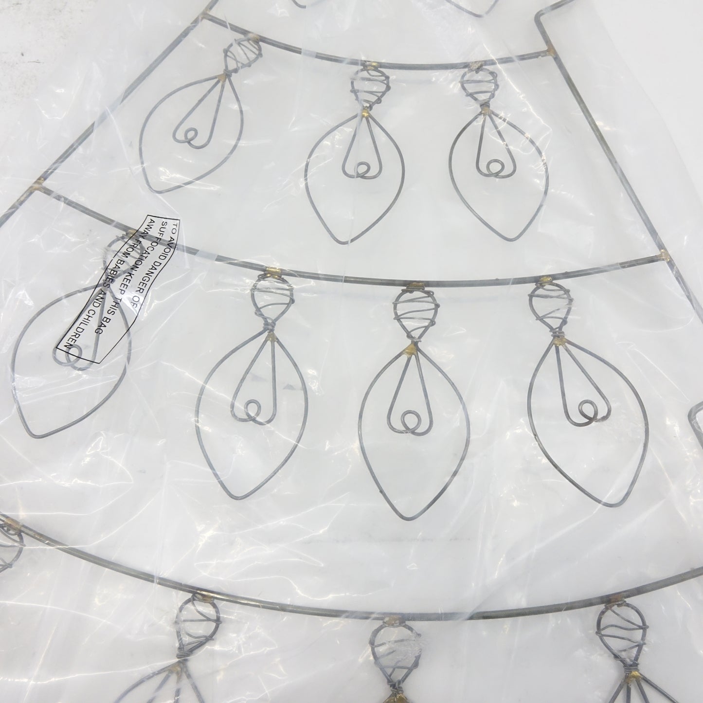 Kalalou NNL2542 Hanging Wire Christmas Tree Card Holder