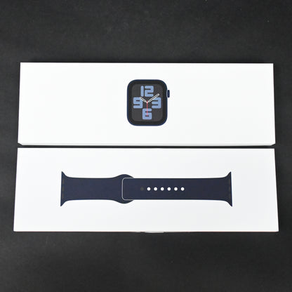 Apple Watch SE (2nd Gen) [44mm] Smartwatch with M/L Sport Band - Midnight