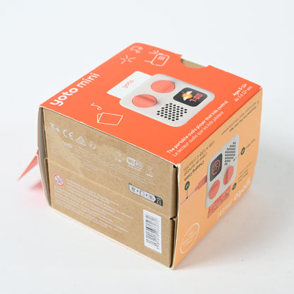 Yoto Mini + Make Your Own Card - Screen-Free Bluetooth Audio Player - Grade A