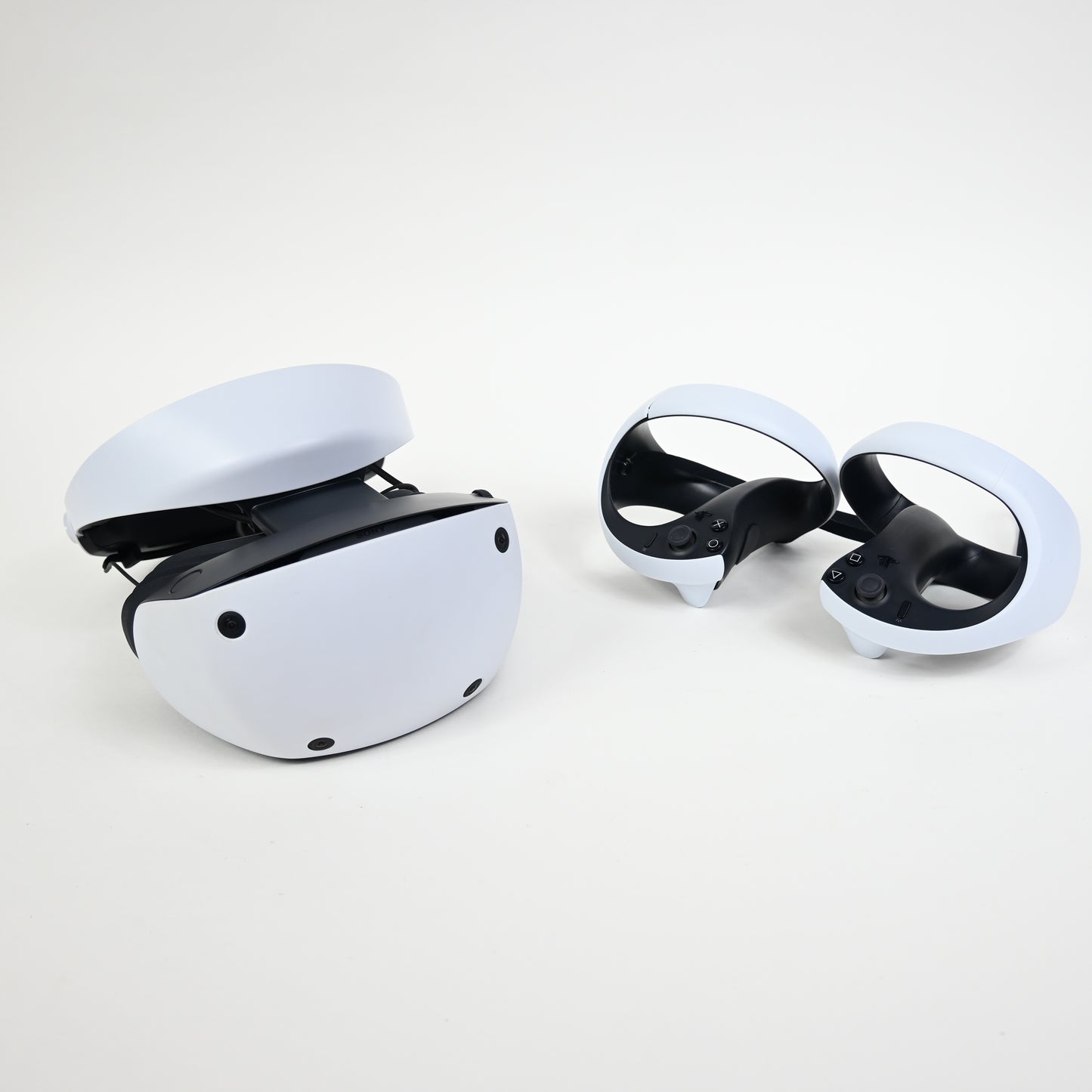 Sony - PlayStation Virtual Reality 2 Horizon Call of the Mountain Bundle - White