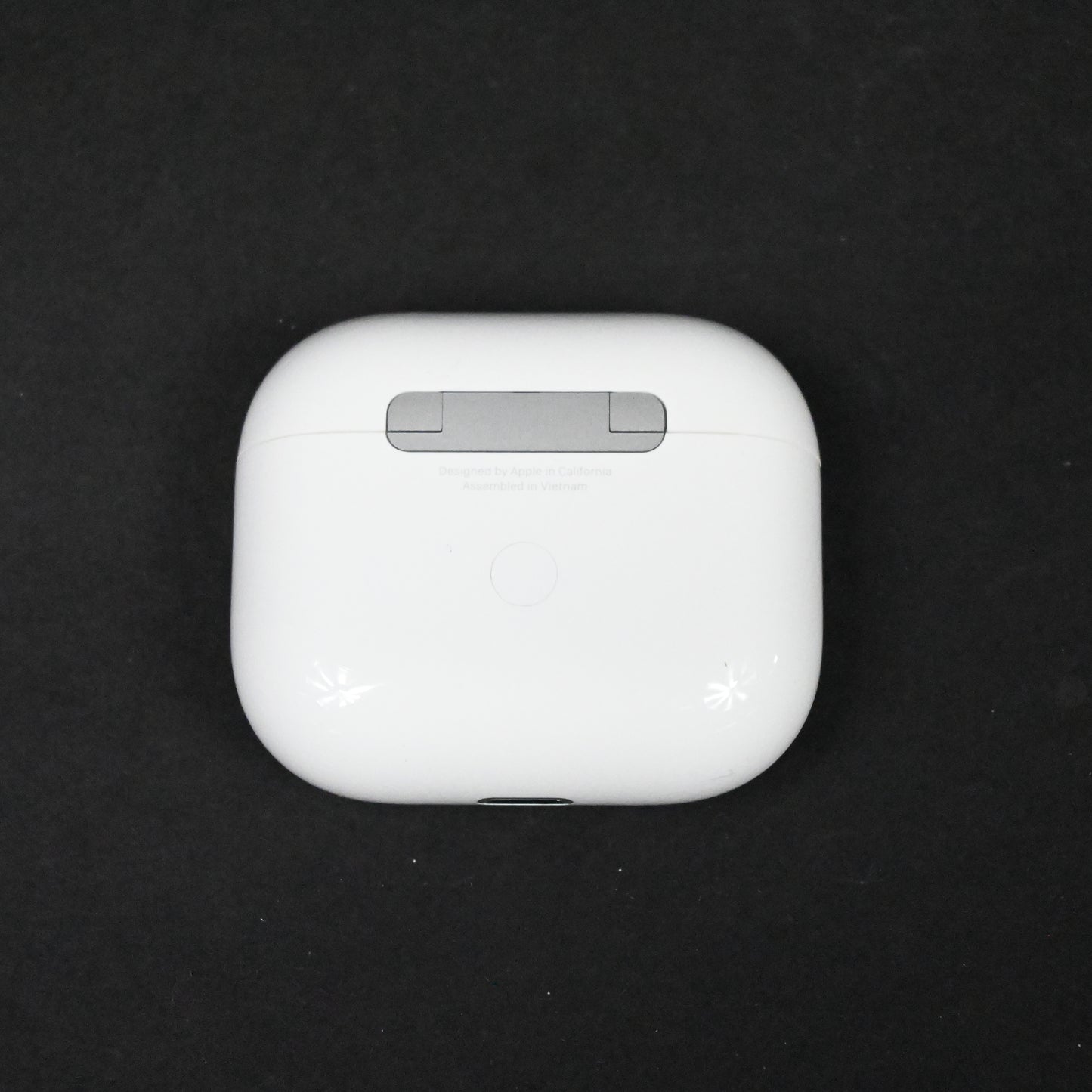 Apple AirPods 3rd Gen Wireless Bluetooth EarBuds Lightning Charger - Grade A