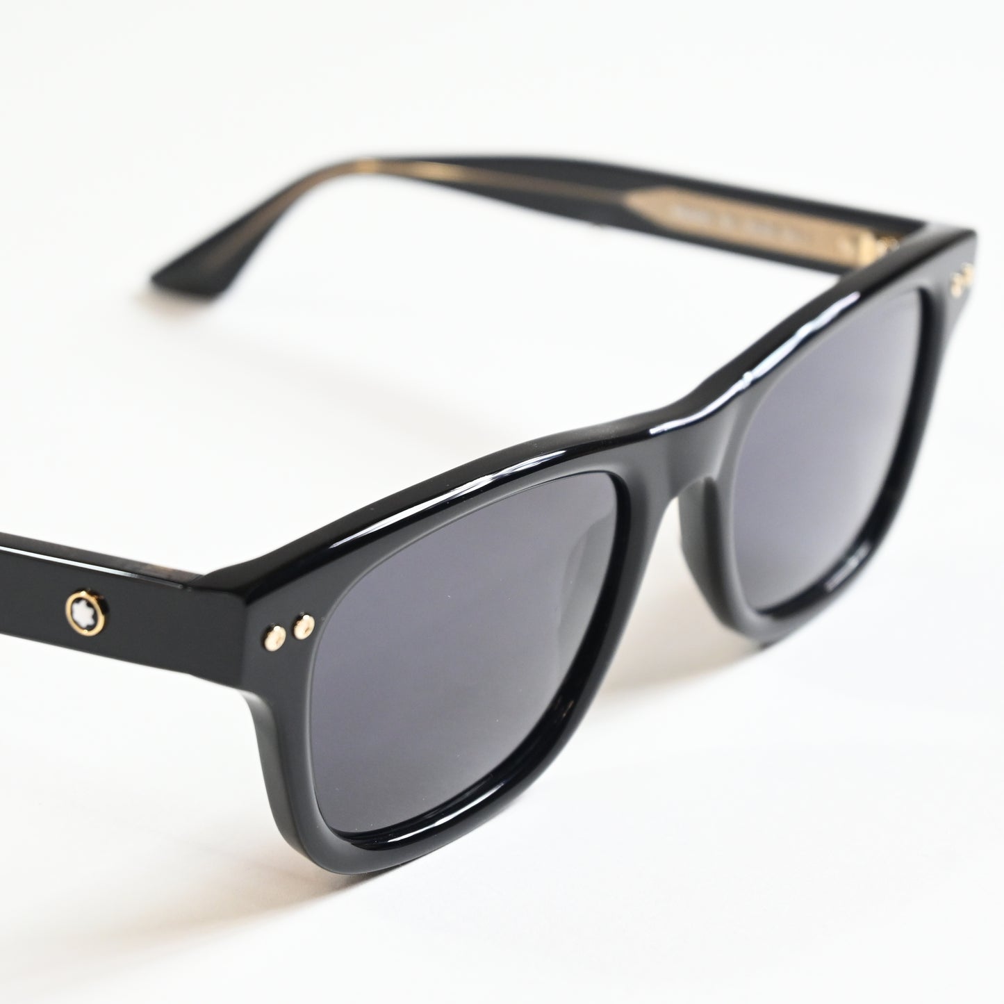 Montblanc MB0254S 001 Mens Authentic Sunglasses Black, 53mm - New