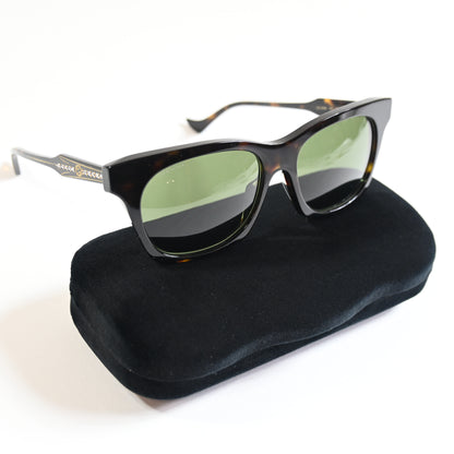 Gucci Women's Winged Cat Eye Sunglasses, One Size