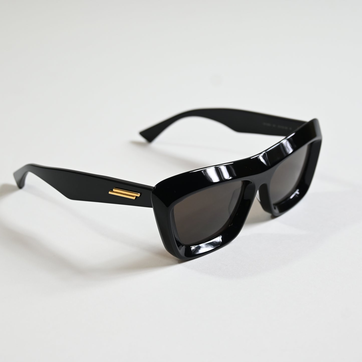 Bottega BV1283S 001 Womens Authentic Sunglasses Black/Gold, 53mm - New