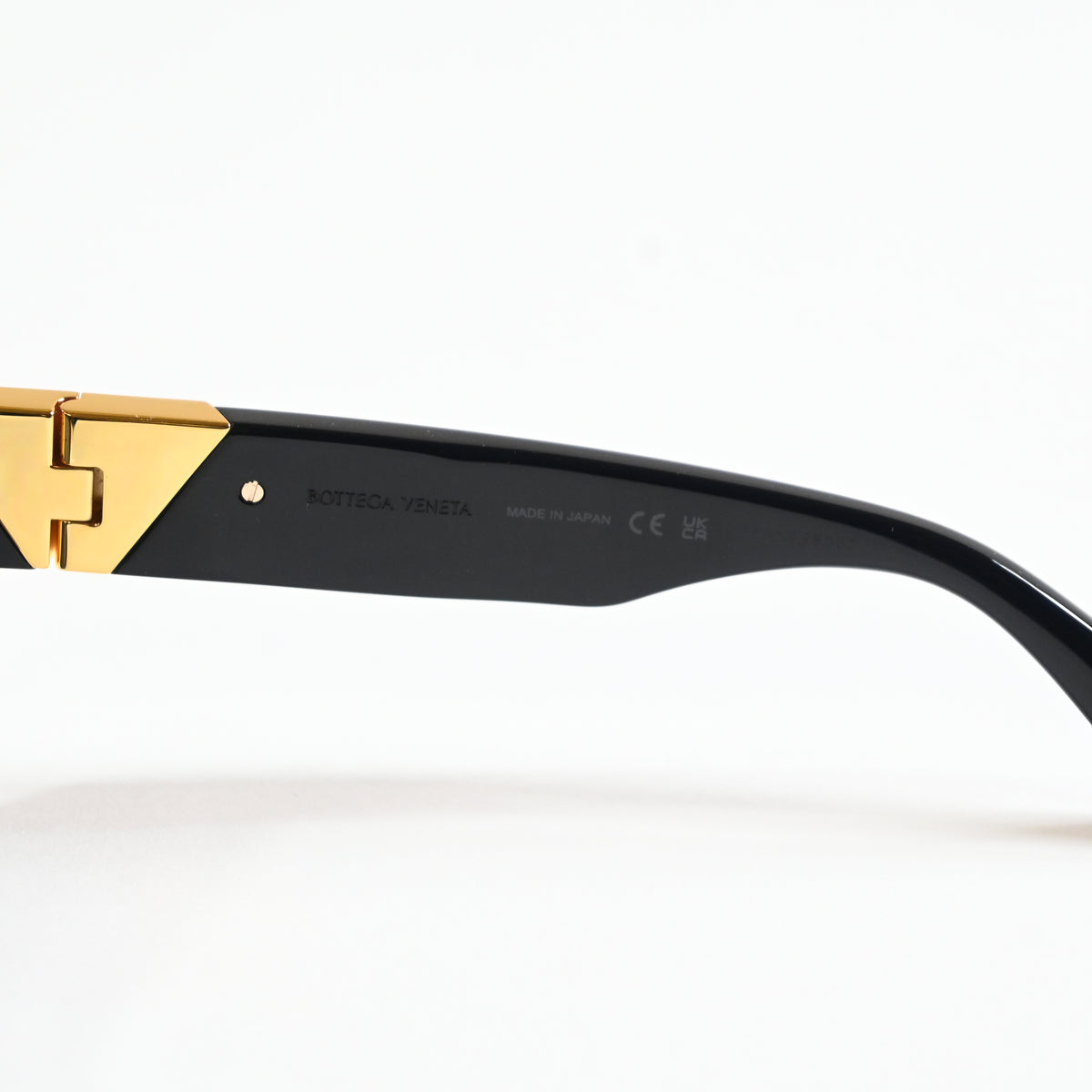 Bottega BV1176S 001 Womens Authentic Sunglasses Black/Gold, 55mm - New