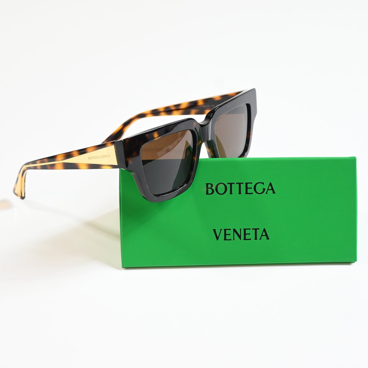 Bottega BV1276S 002 Womens Authentic Sunglasses Havana/Gold, 52mm - New