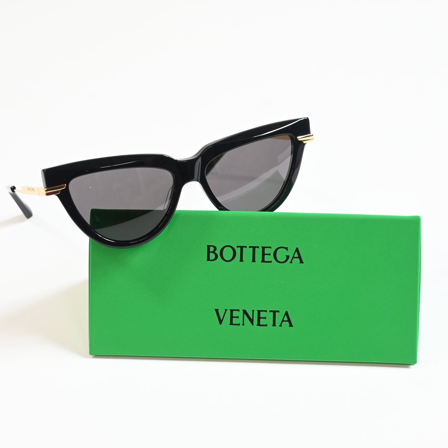 Bottega BV1265S 001 Womens Authentic Sunglasses Black/Gold, 54mm - New