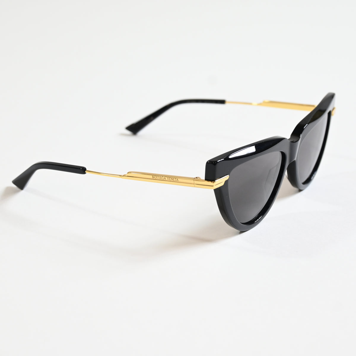 Bottega BV1265S 001 Womens Authentic Sunglasses Black/Gold, 54mm - New