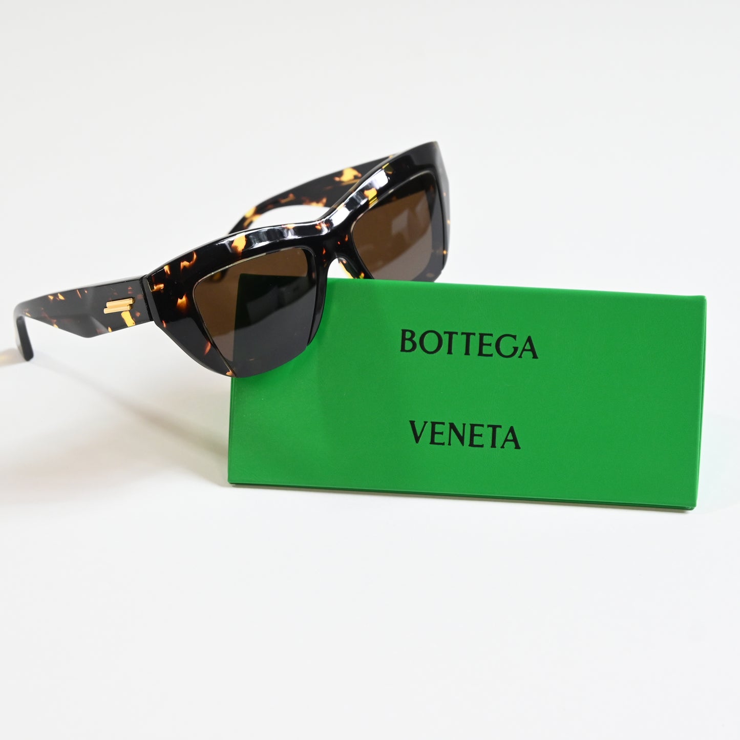 Bottega BV1218S 002 Womens Authentic Sunglasses Brown/Gold, 52mm - New