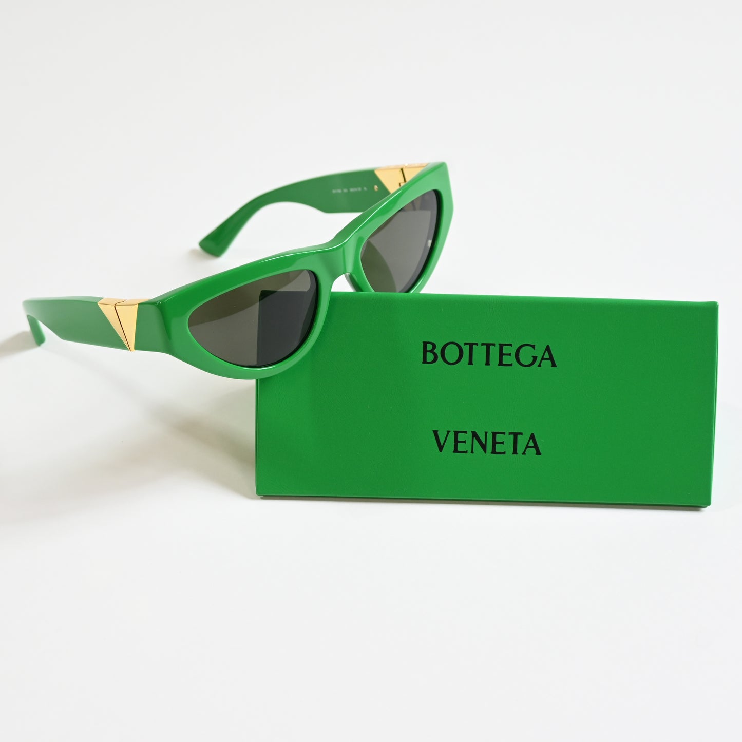 Bottega BV1176S 003 Womens Authentic Sunglasses Lime/Gold, 55mm - New
