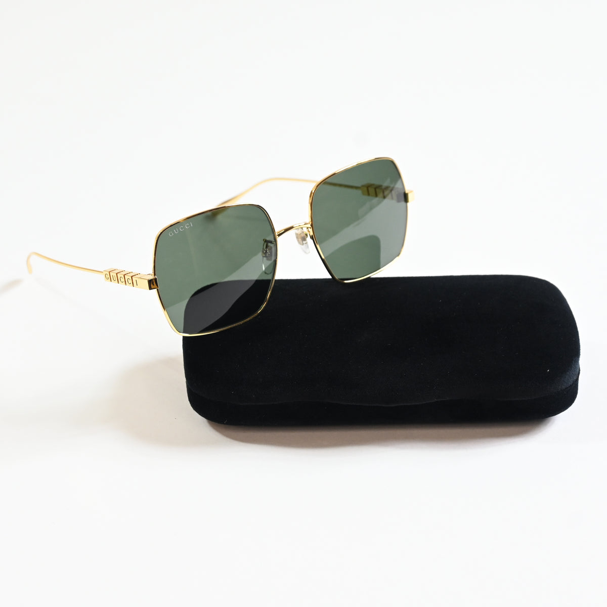 Gucci GG1434S 001 Womens Authentic Sunglasses Gold/Gray, 57mm - New