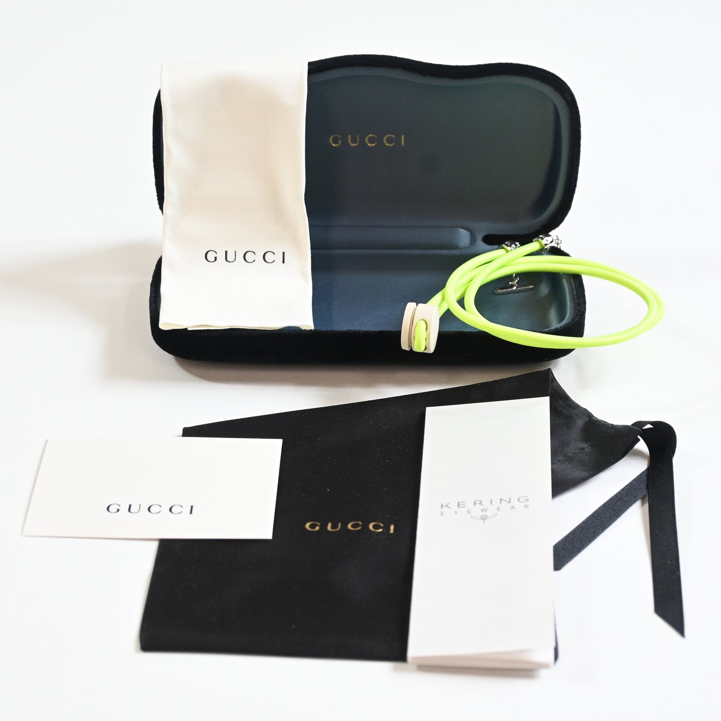 Gucci GG1634S 006 Womens Authentic Sunglasses Black, 51mm - New
