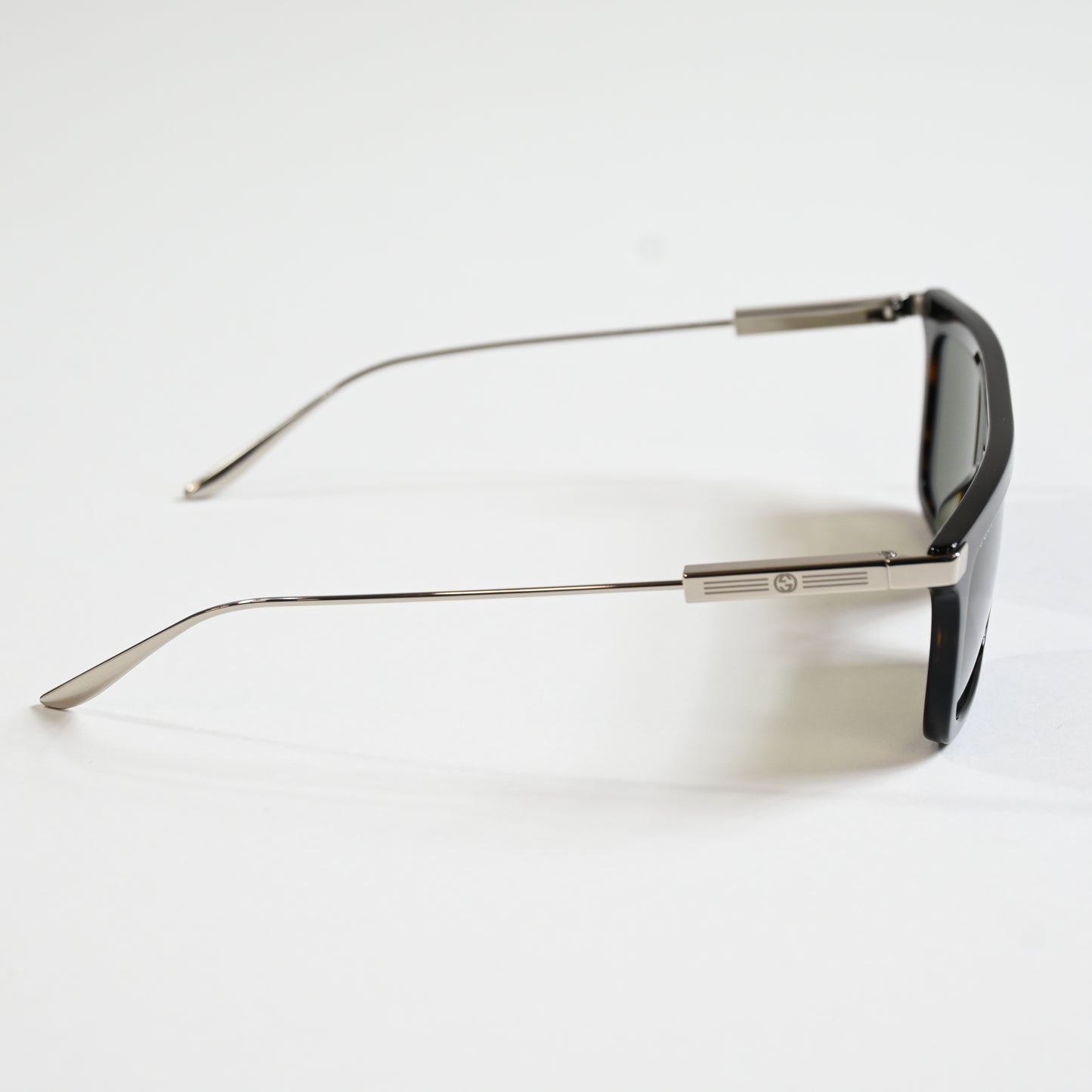 Gucci GG1437S 002 Mens Authentic Sunglasses Havana/Green, 55mm - New