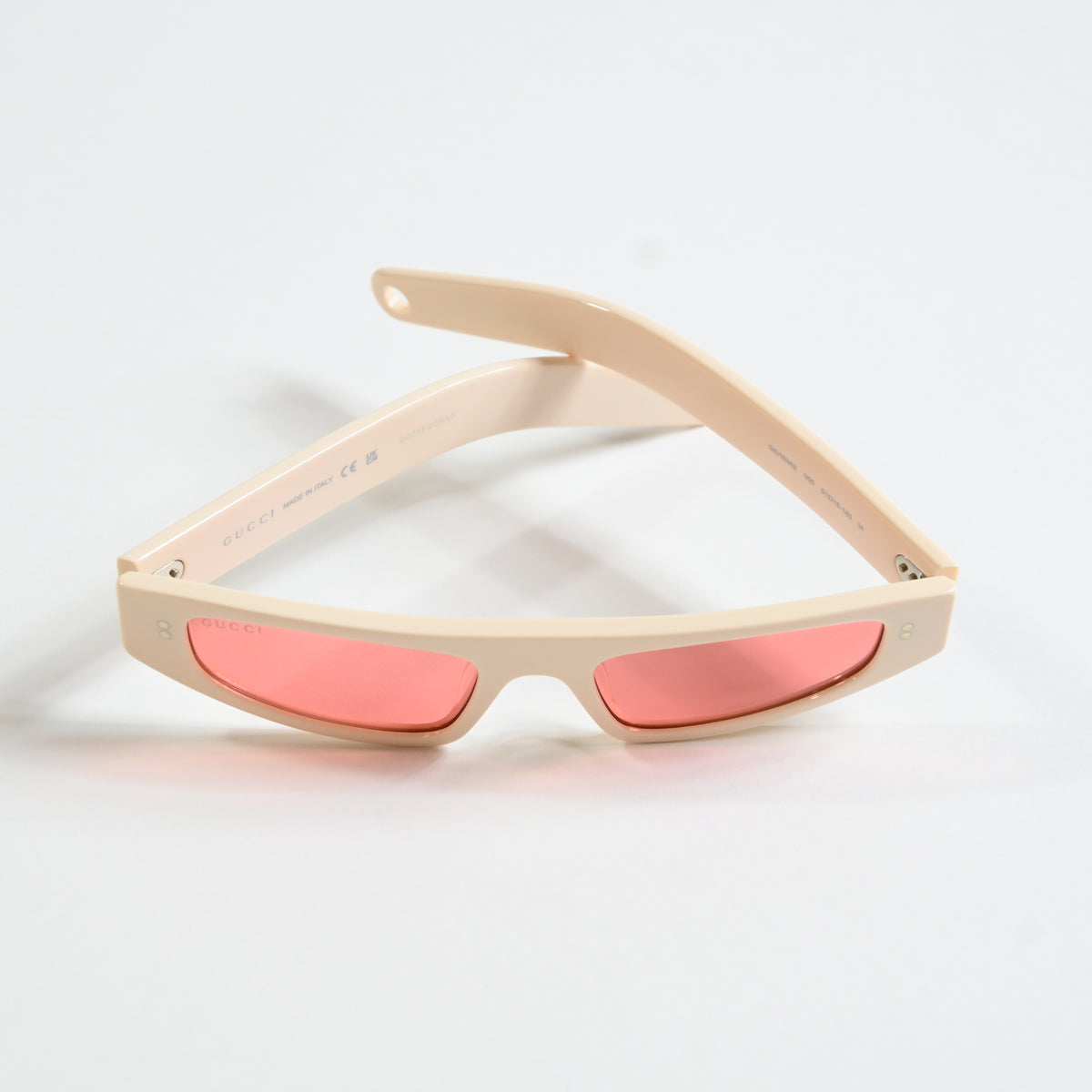 Gucci GG1634S 005 Womens Authentic Sunglasses Ivory/Red, 51mm - New