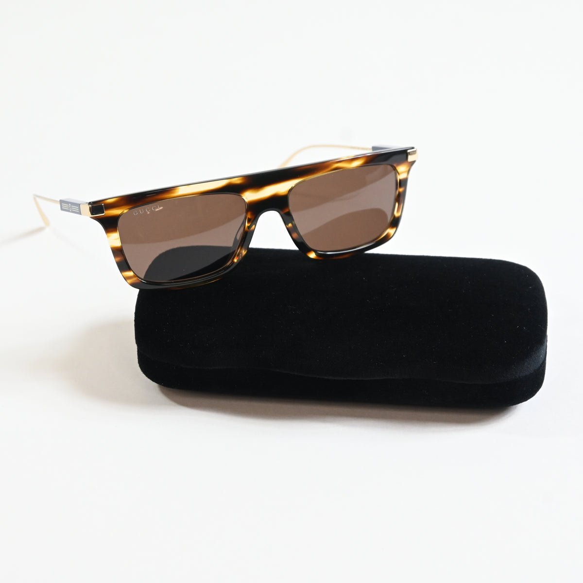 Gucci GG1437S 003 Mens Authentic Sunglasses Havana/Gold, 55mm - New