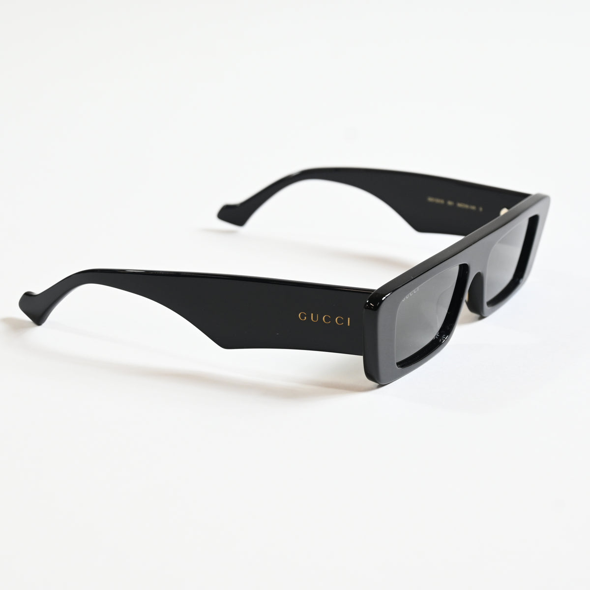 Gucci GG1331S 001 Mens Authentic Sunglasses Black/Gray, 54mm - New