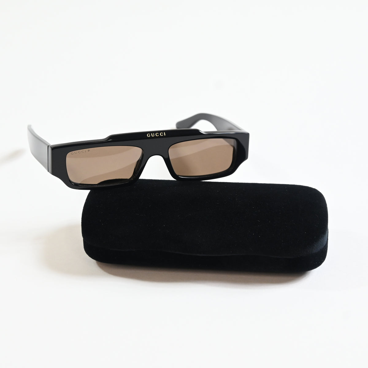 Gucci GG1592S 005 Mens Authentic Sunglasses Black/Brown, 55mm - New