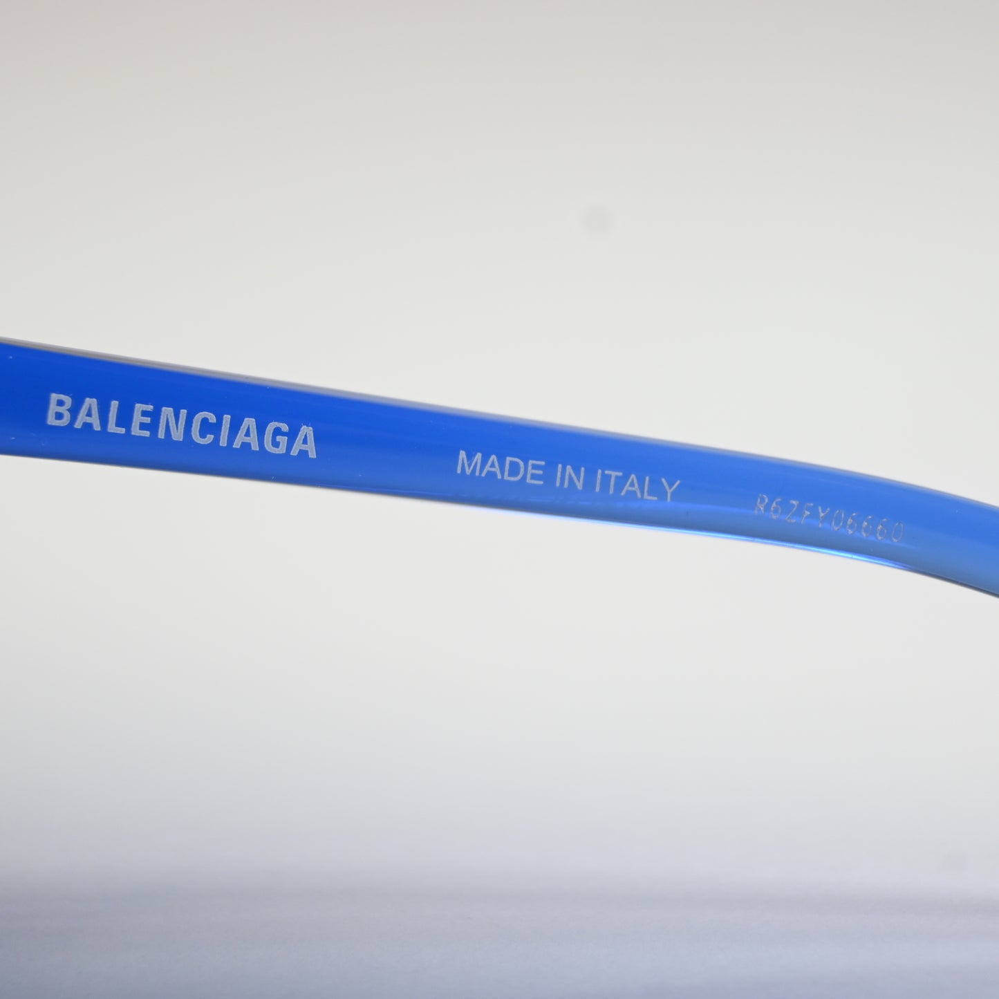 Balenciaga BB0289S 004 Unisex Authentic Sunglasses Clear Blue/Violet, 71mm - New