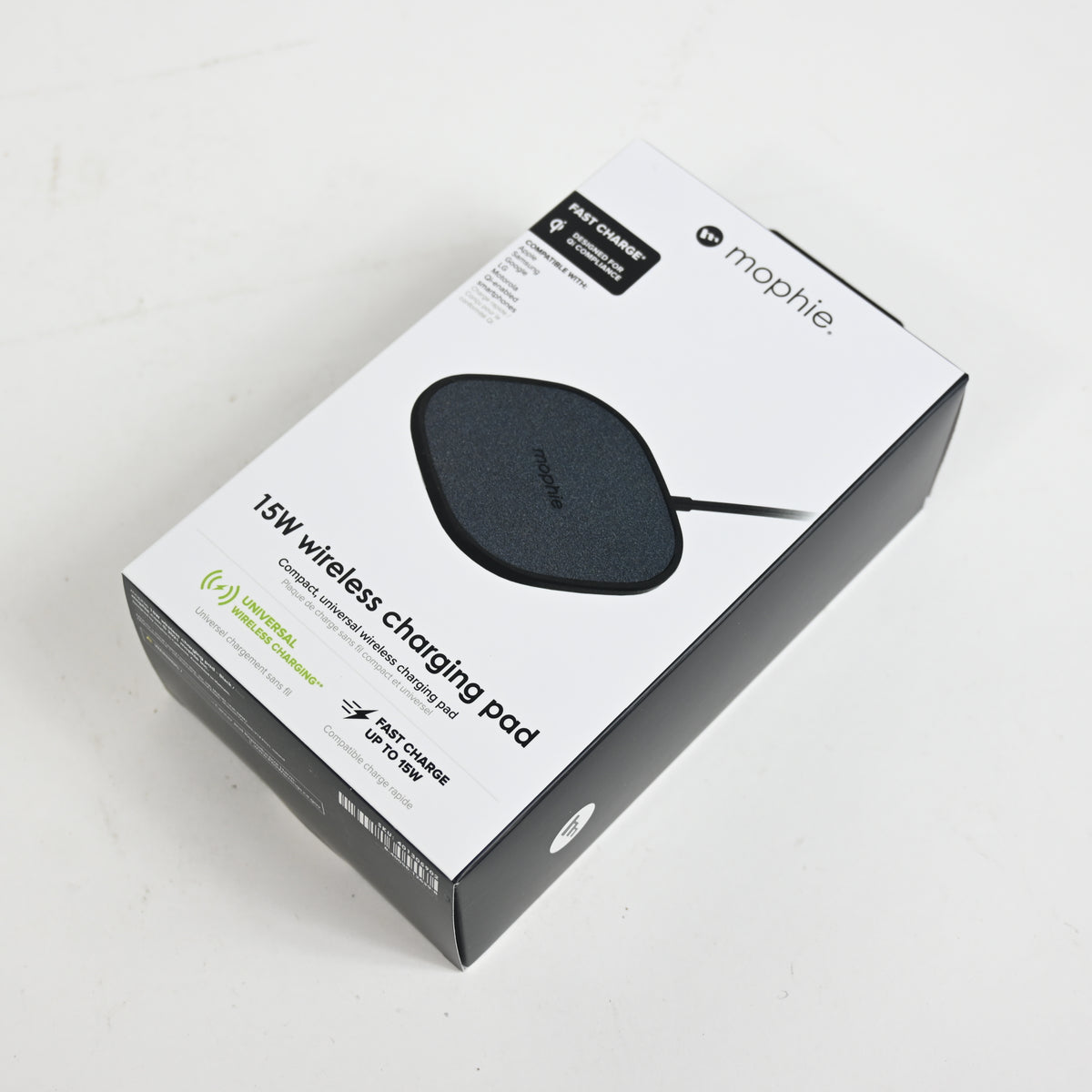 mophie 15W Universal Wireless Charge Pad, Qi-Compatible Charger Black - Open Box