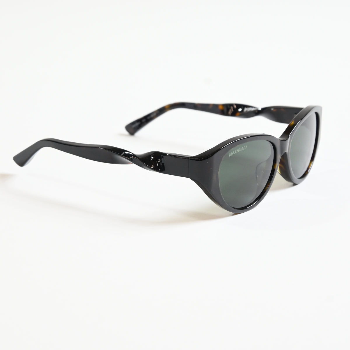 Balenciaga BB0209SA 002 Womens Authentic Sunglasses Havana/Green, 55mm - New