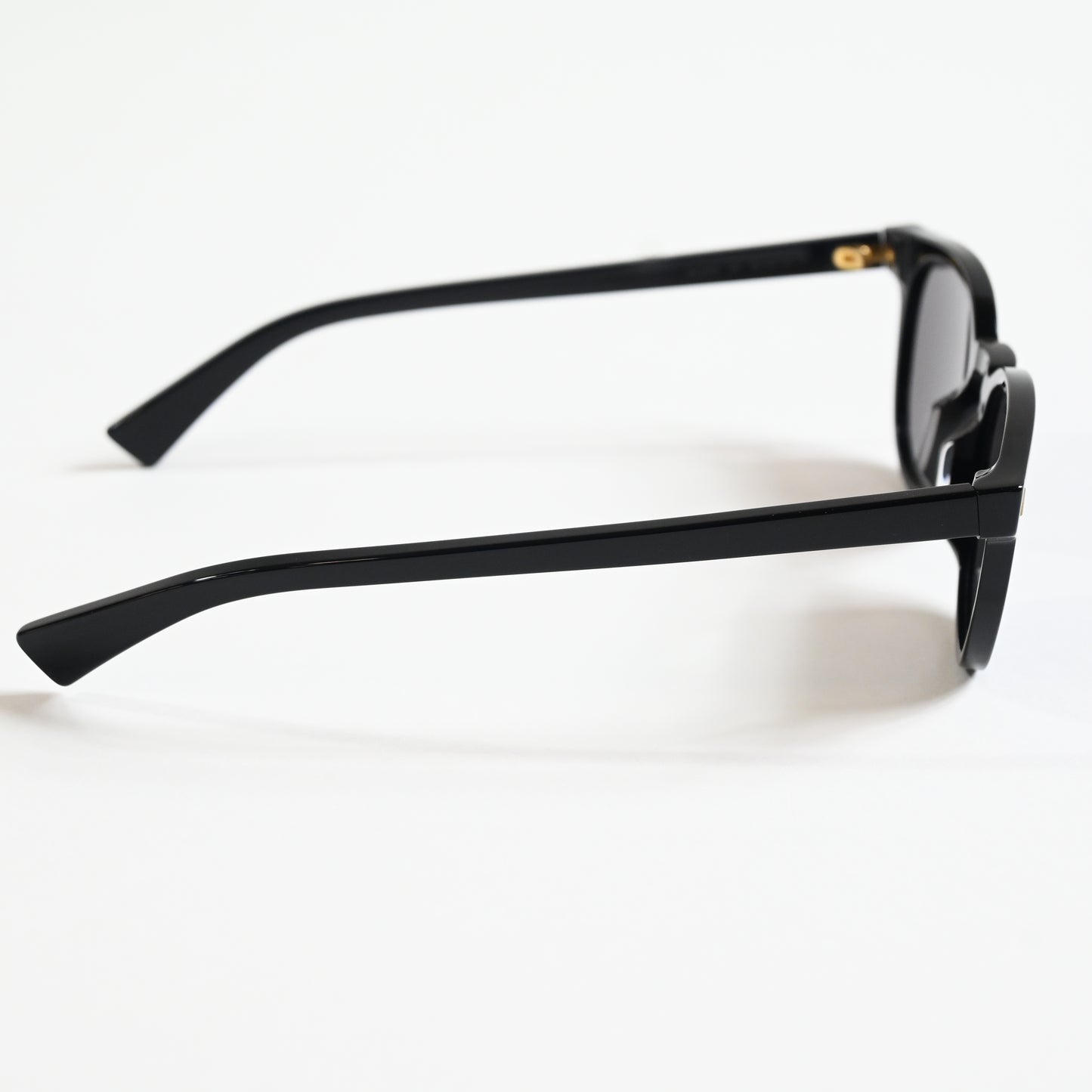 Bottega BV1253S 001 Mens Authentic Sunglasses Black/Gray, 50mm - New