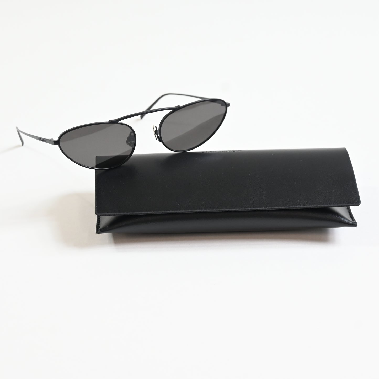 Yves Saint Laurent SL-538S 001 Womens Authentic Sunglasses Black, 58mm - New