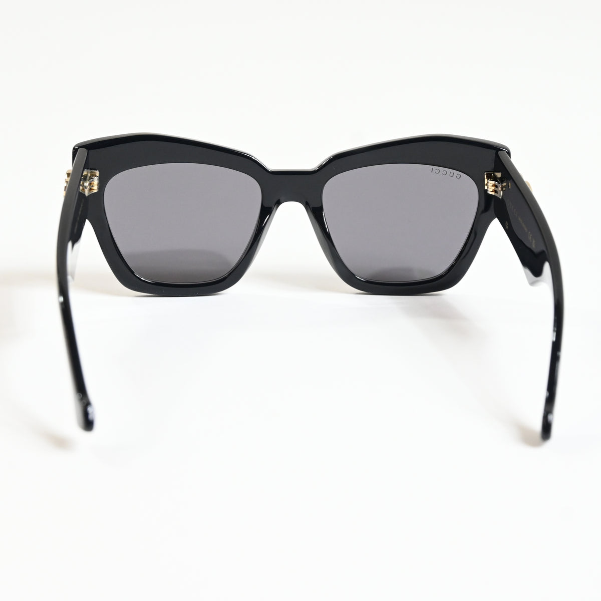 Gucci GG1422S 001 Womens Authentic Sunglasses Black/Gold, 55mm - New