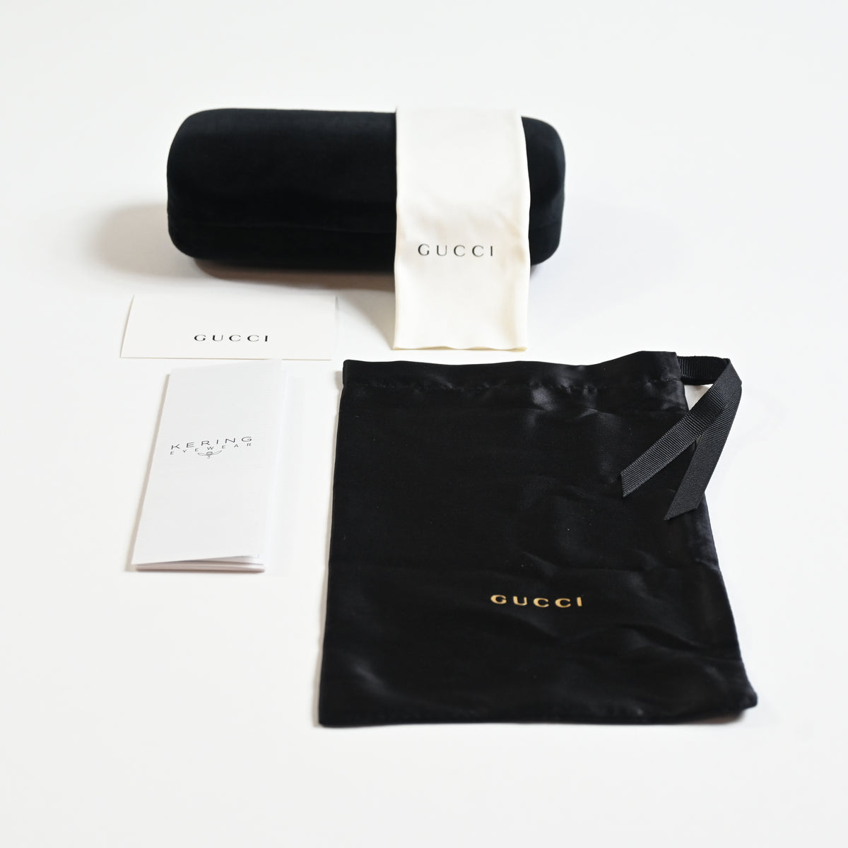 Gucci GG1422S 001 Womens Authentic Sunglasses Black/Gold, 55mm - New