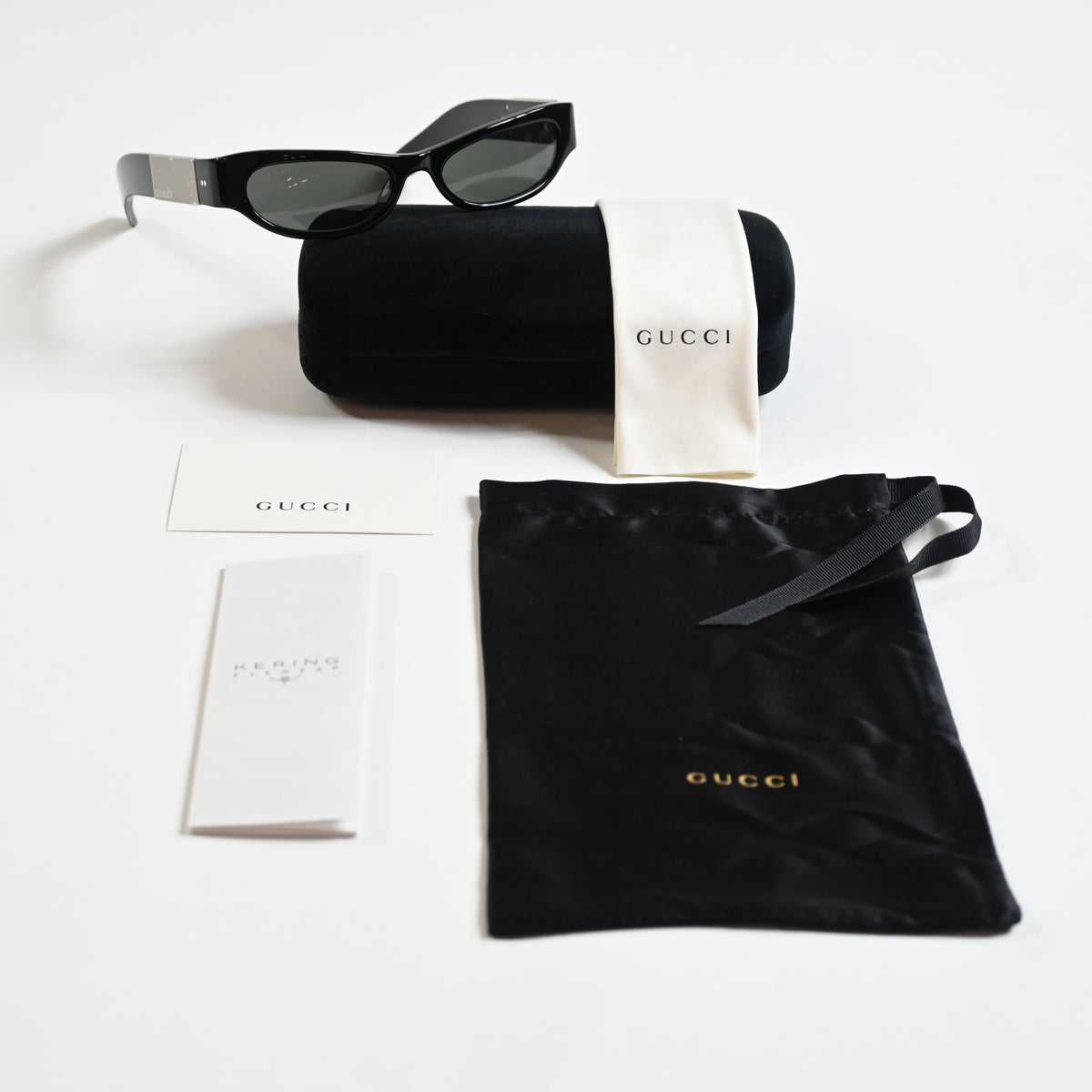 Gucci GG1635S 003 Womens Authentic Sunglasses Black/Dark Gray, 53mm - New