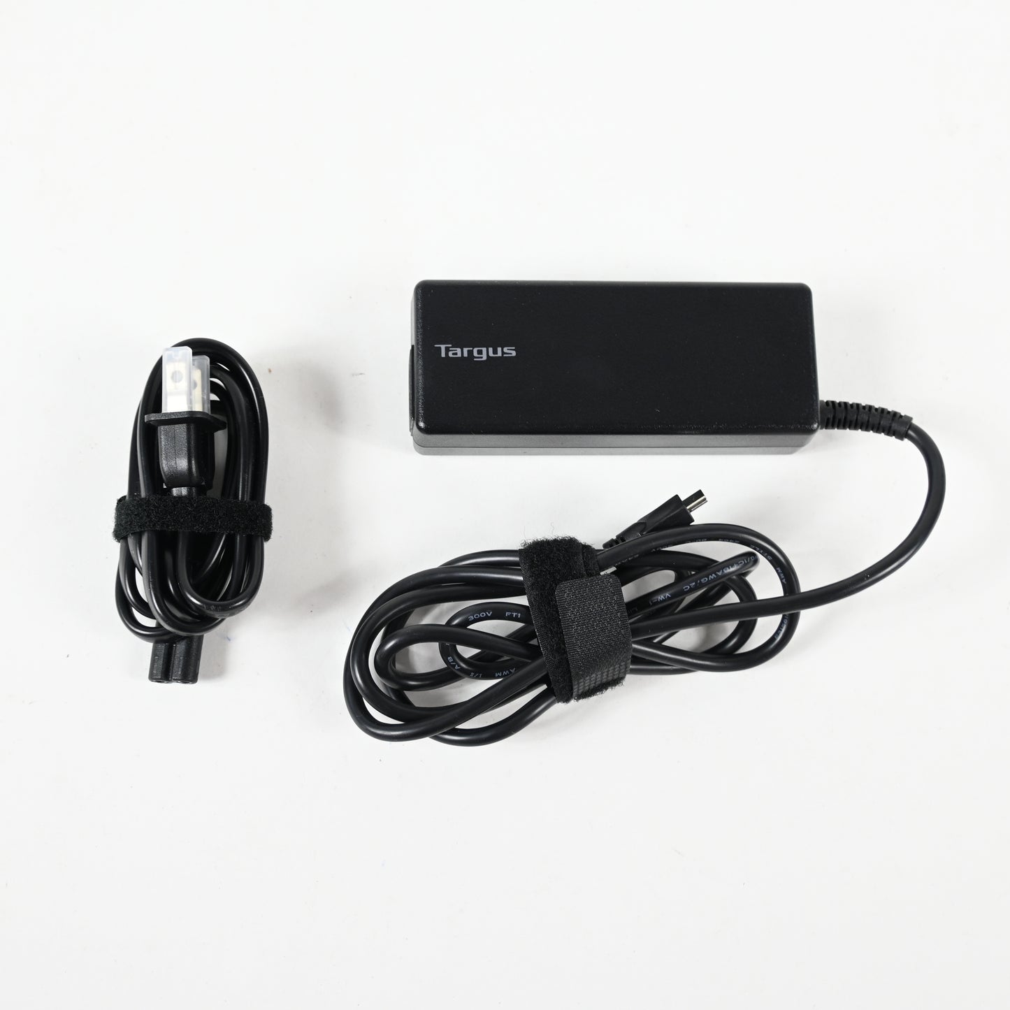 Targus Universal Computer Charger - Apple, Windows, All