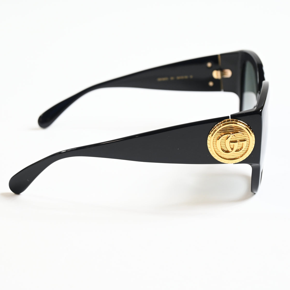 Gucci GG1407S 001 Womens Authentic Sunglasses Black/Gold, 54mm - New