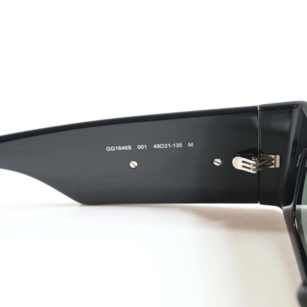 Gucci GG1646S 001 Womens Authentic Sunglasses Black/Silver, 49mm - New