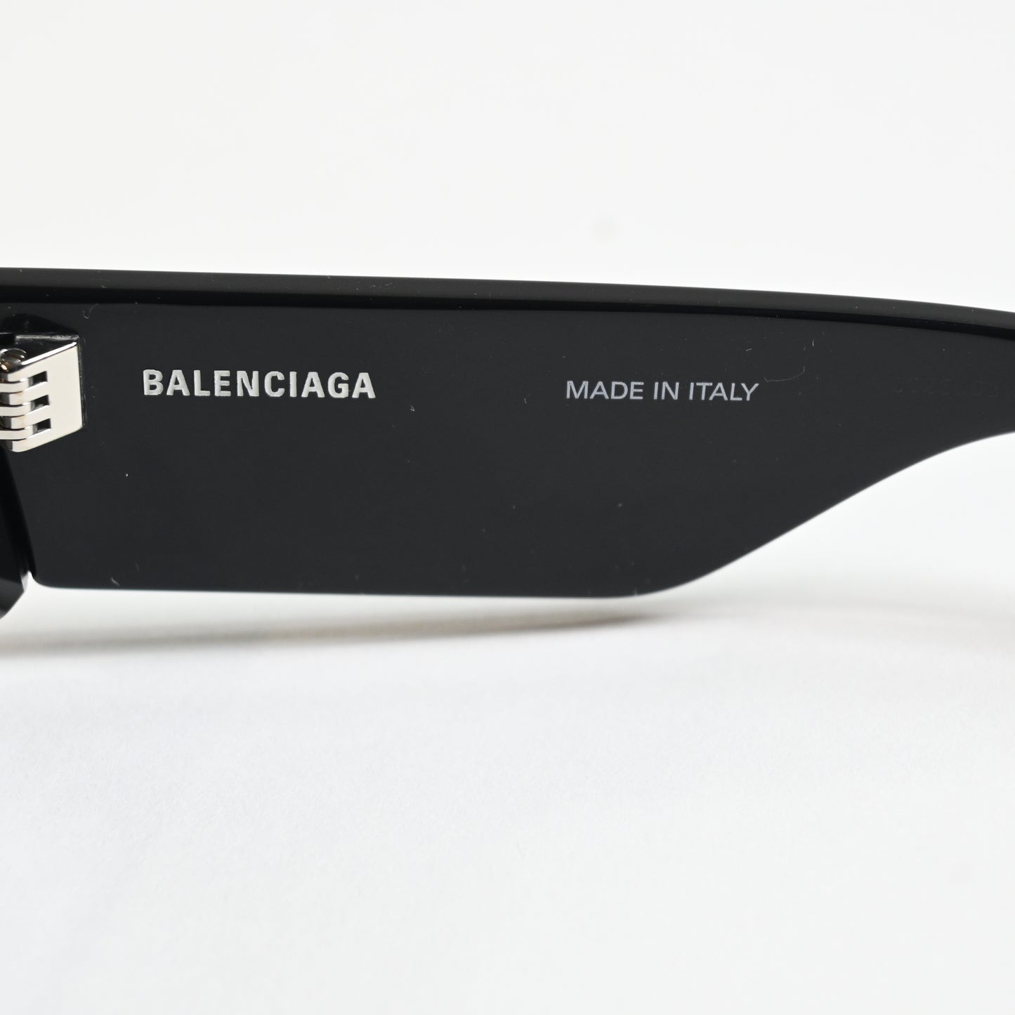 Balenciaga BB0260S 001 Womens Authentic Sunglasses Black/Gray, 56mm - New