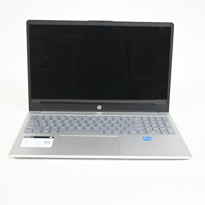Hewlett Packard HP 15.6 inch Laptop-Intel Core i3-8GB/256GB SSD-Natural Silver