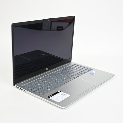 HP 15FD0567NR 15.6" Touchscreen Laptop Intel Core i5-12GB/512GB - Natural Silver
