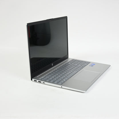 HP 15.6" LAPTOP PC 15-FD1447NR Notebook Computer - Grade B