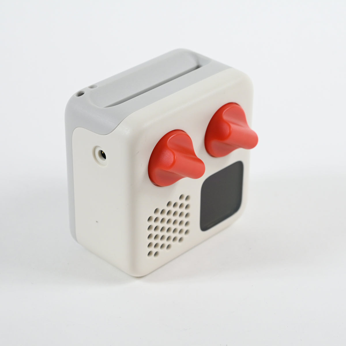 Yoto Mini + Make Your Own Card - Screen-Free Bluetooth Audio Player - Grade A
