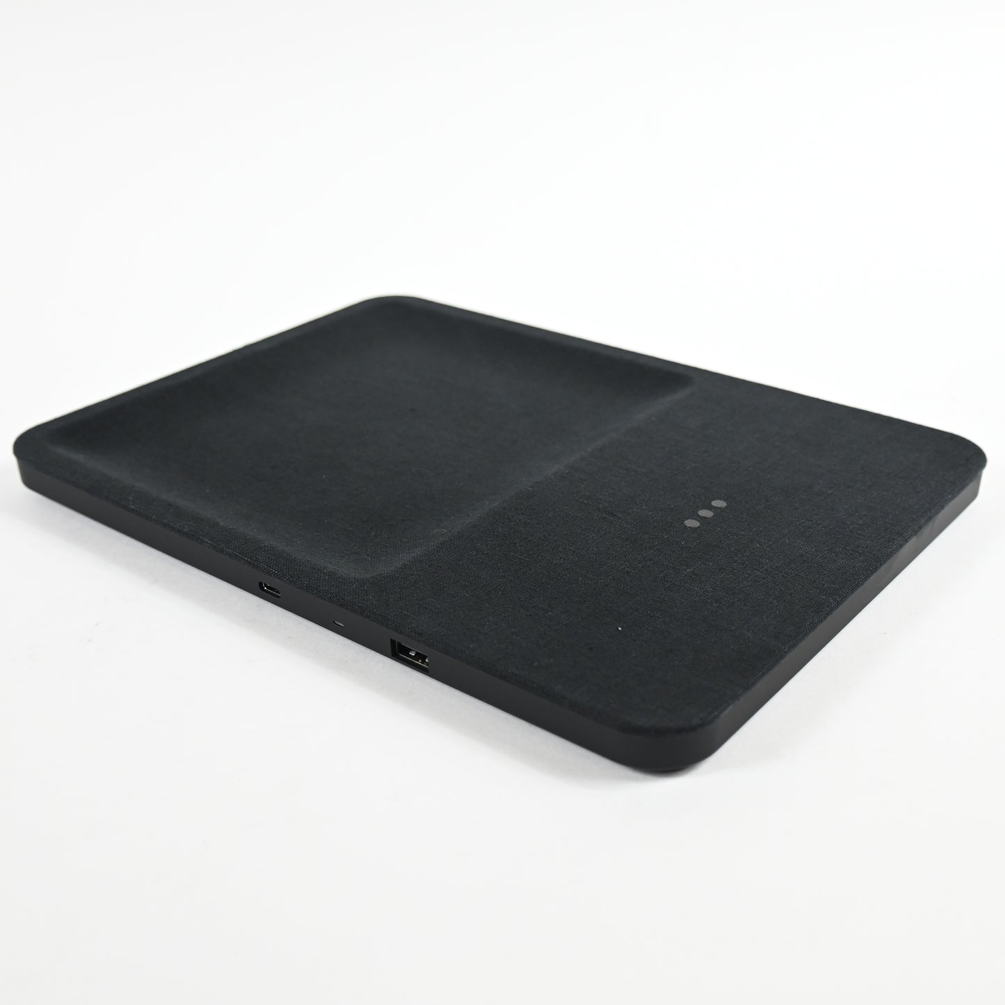 COURANT Catch:3 Belgian Linen Wireless Charging Station and Valet Tray - Grade A