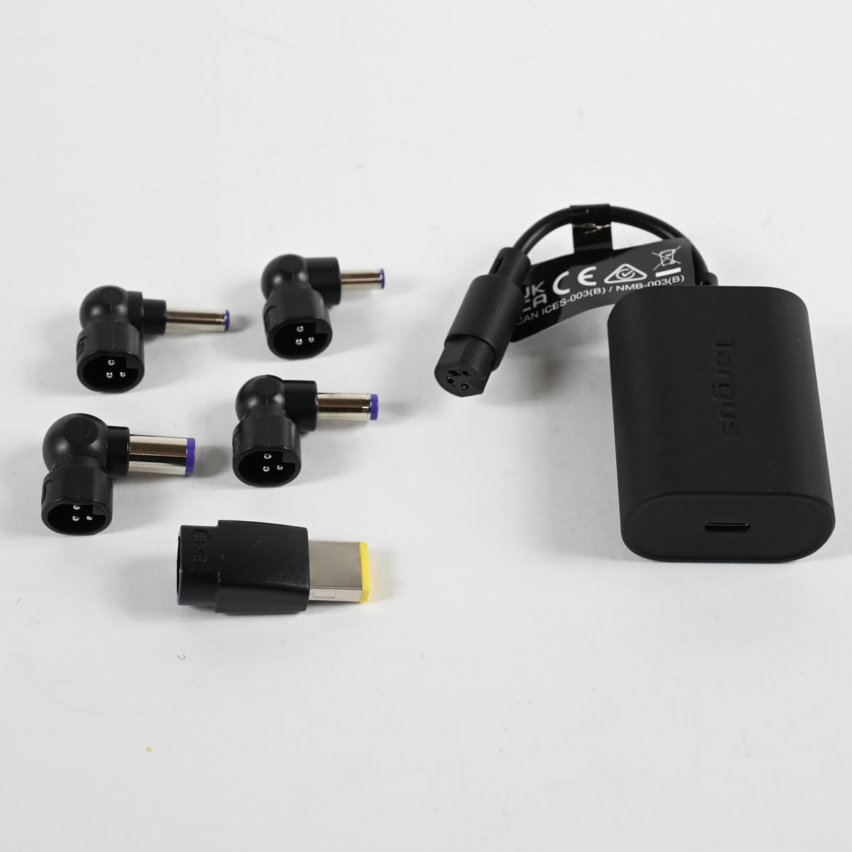 Targus Universal Computer Charger - Apple, Windows, All
