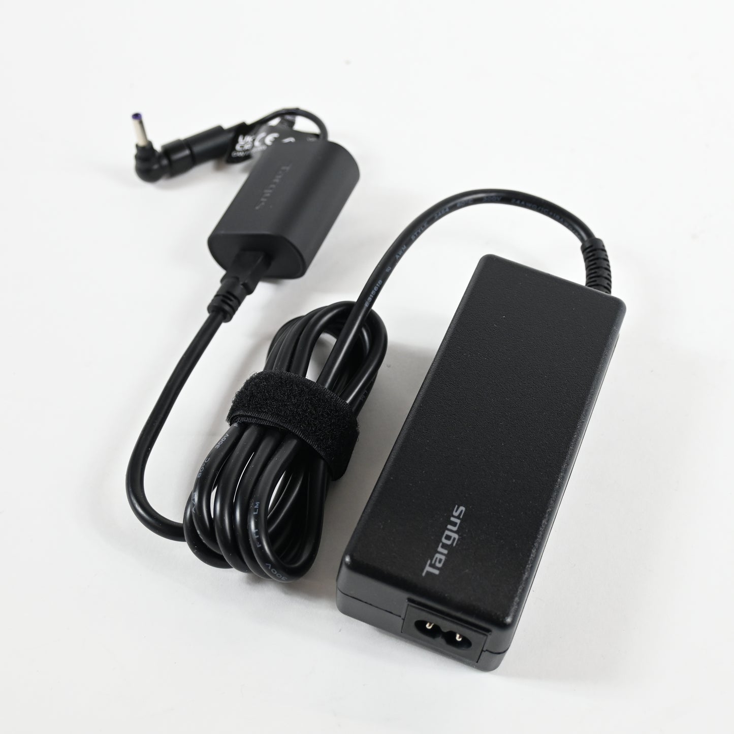 Targus Universal Computer Charger - Apple, Windows, All