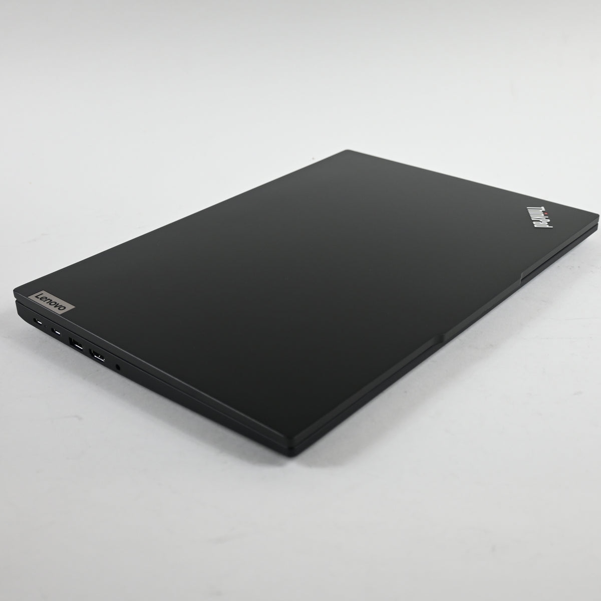 Lenovo ThinkPad E16 G2 16" Touchscreen Notebook i5 16GB/1TB - Black - Grade A