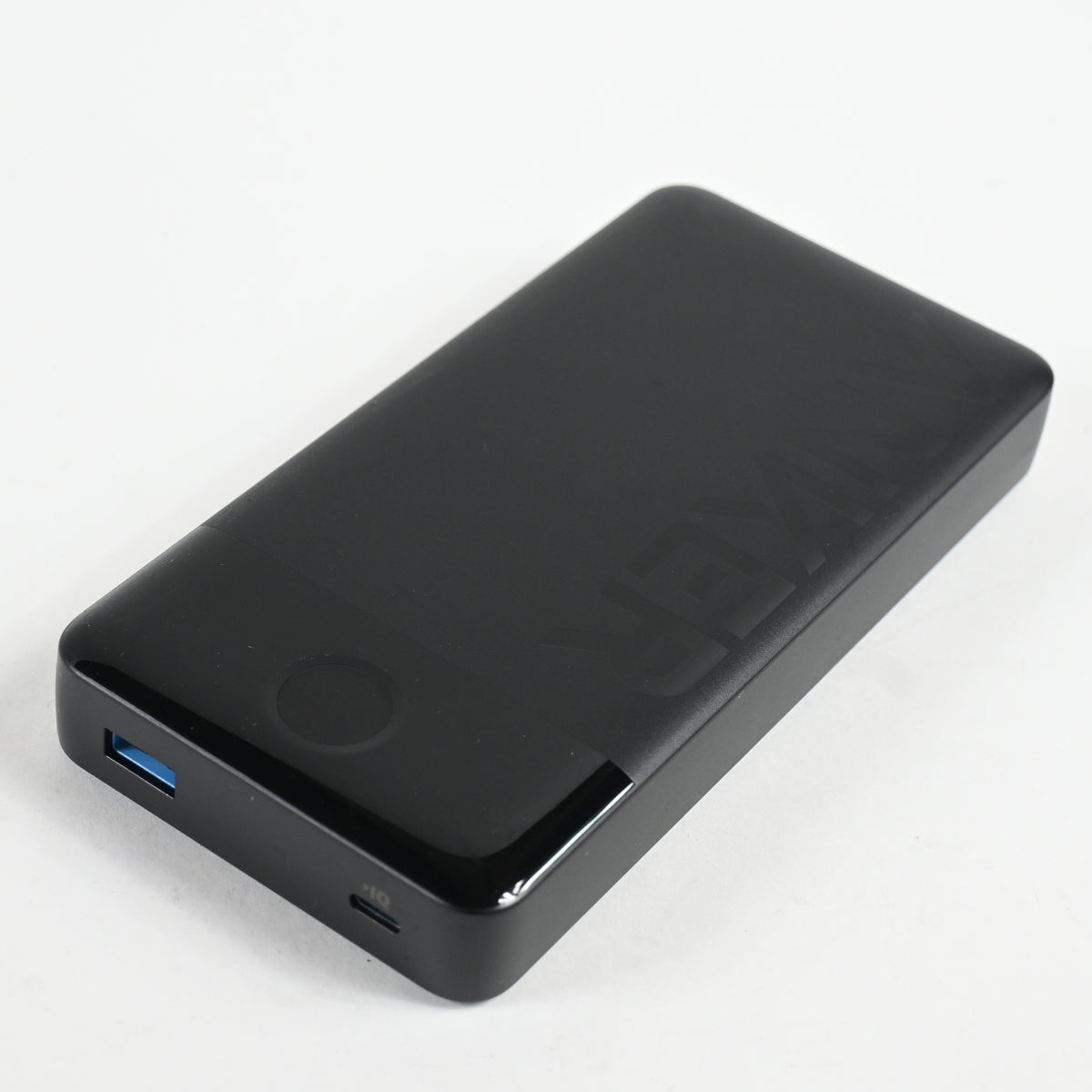 Anker PowerCore 326 20000mAh 15W USB-C Power Bank Black A1367H11-1 - Grade B