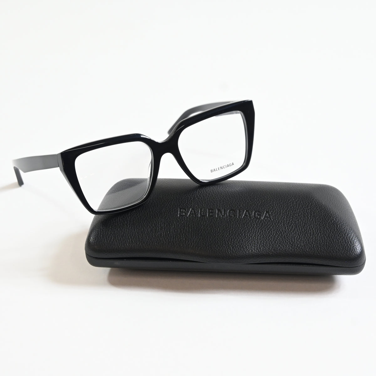Balenciaga BB0130O 001 Womens Authentic Eyeglasses Burgundy, 53mm - New