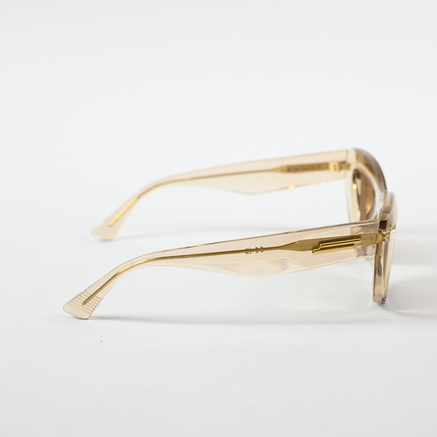 Bottega BV1218S 003 Womens Authentic Sunglasses Clear Beige, 52mm - New
