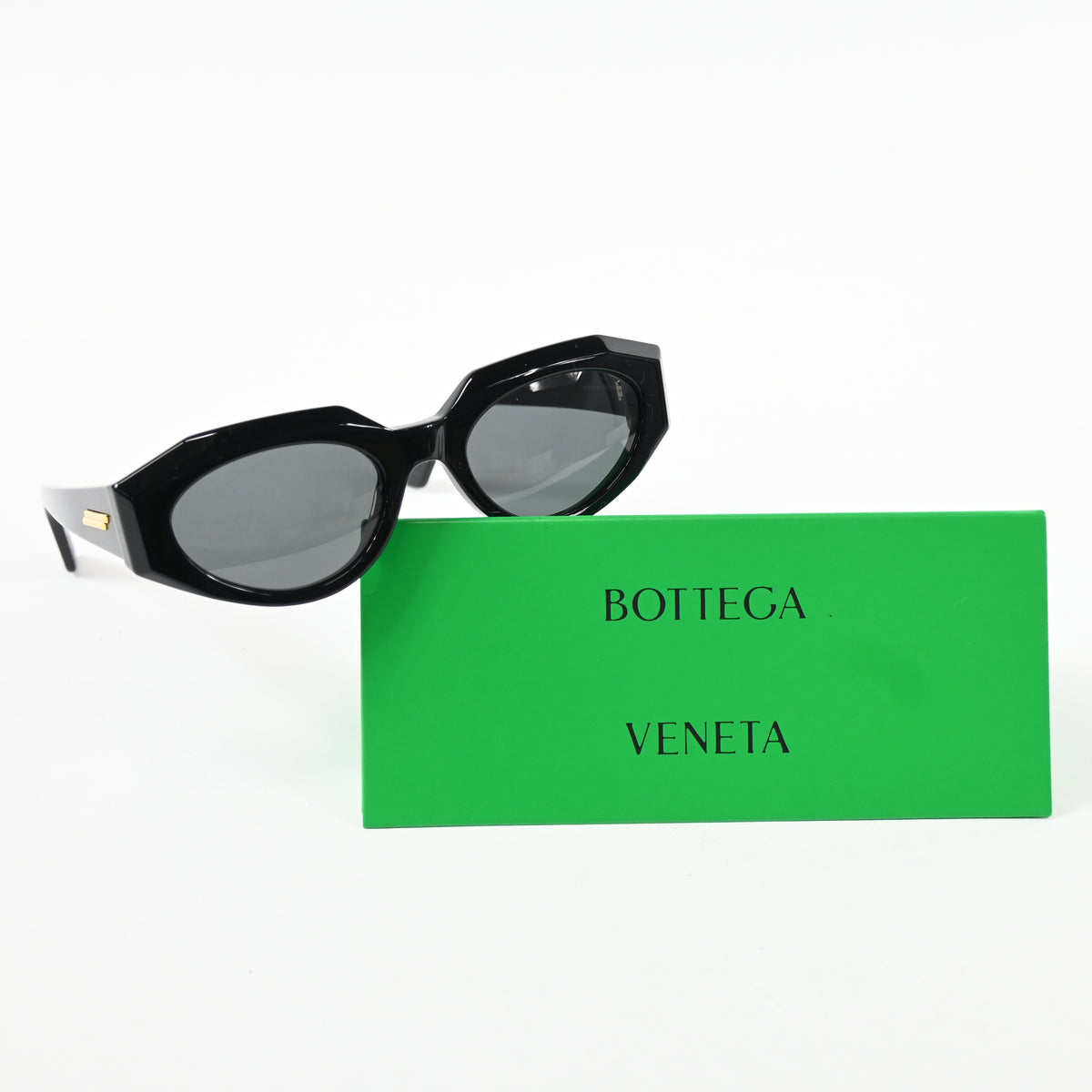 Bottega BV1031S 001 Womens Authentic Sunglasses Black/Gold, 52mm - New